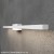 Lampa elewacyjna AURA BIALA POZIOMA 110 cm - zblizenie2.jpg